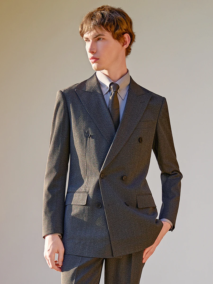 Premium Men's Double-Breasted Suit Set Charcoal Gray Herringbone Wedding Suit for Groom Business Formal Professional Office Wear
Premium Men's Double-Breasted Suit Set Charcoal Gray Herringbone Wedding Suit for Groom Business Formal Professional Office Wear