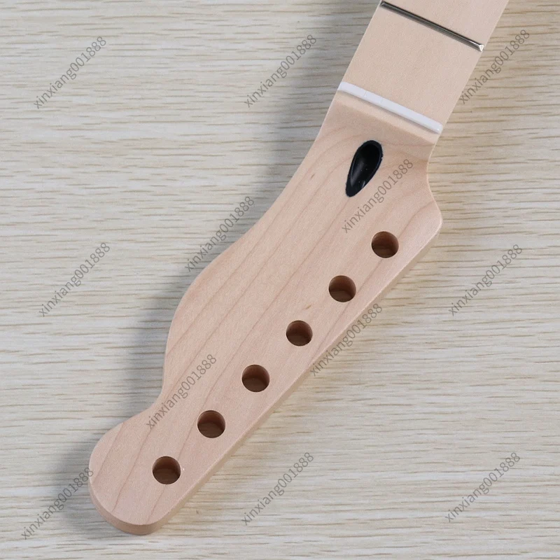 For 6 String 22 Fret Electric Guitar Neck Rosewood Fretboard With Bone Nut Matte Finish Maple Neck DIY Replacement Part
For 6 String 22 Fret Electric Guitar Neck Rosewood Fretboard With Bone Nut Matte Finish Maple Neck DIY Replacement Part