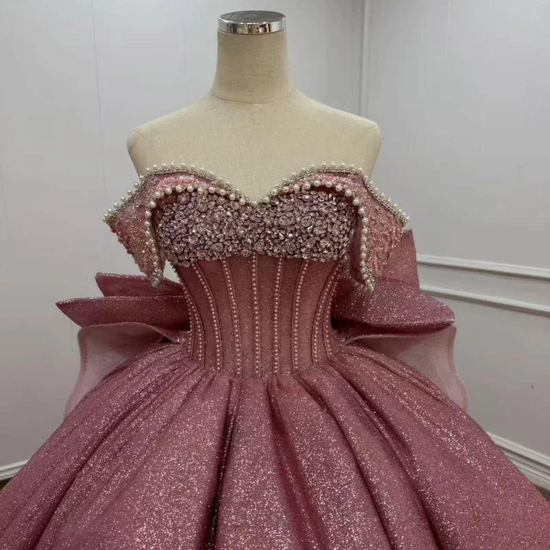 Блестящее персиково-розовое платье Quinceanera по индивидуальному заказу с аппликацией на плечах, 3D цветок, многослойный бант, платья de 15, Quinceanera
Блестящее персиково-розовое платье Quinceanera по индивидуальному заказу с аппликацией на плечах, 3D цветок, многослойный бант, платья de 15, Quinceanera