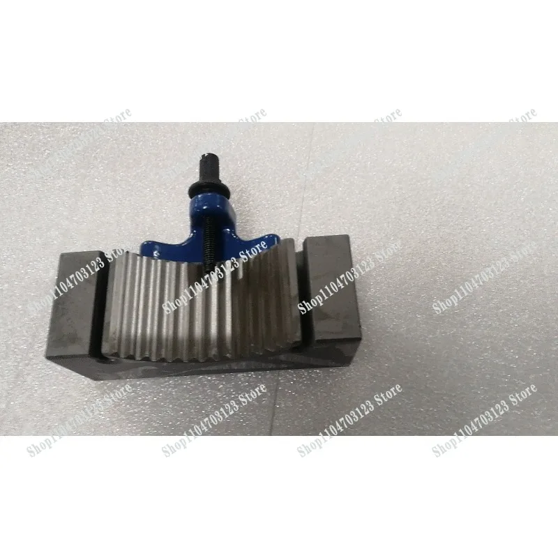 Hot Lathe Accessories Quick Tool Change Toothed Tool Holder Turning Tool Clamp Single Item BD25120 Can Clamp 25
Hot Lathe Accessories Quick Tool Change Toothed Tool Holder Turning Tool Clamp Single Item BD25120 Can Clamp 25
