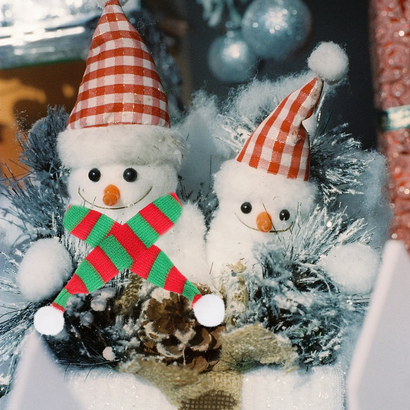 8pcs Mini Decorations Holiday Gifts Christmas Decoration For Home Accessories Christmas Home Decor Festive Colors Soft
8pcs Mini Decorations Holiday Gifts Christmas Decoration For Home Accessories Christmas Home Decor Festive Colors Soft