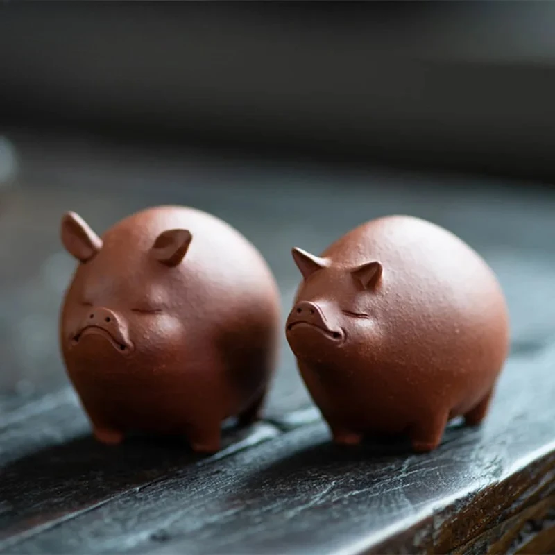 Cute Pig Yixing Purple Clay Zodiac Pig Tea Pet Ancient Tea Games Figurine Play Toys Zisha Statue Ornaments Collection
Cute Pig Yixing Purple Clay Zodiac Pig Tea Pet Ancient Tea Games Figurine Play Toys Zisha Statue Ornaments Collection