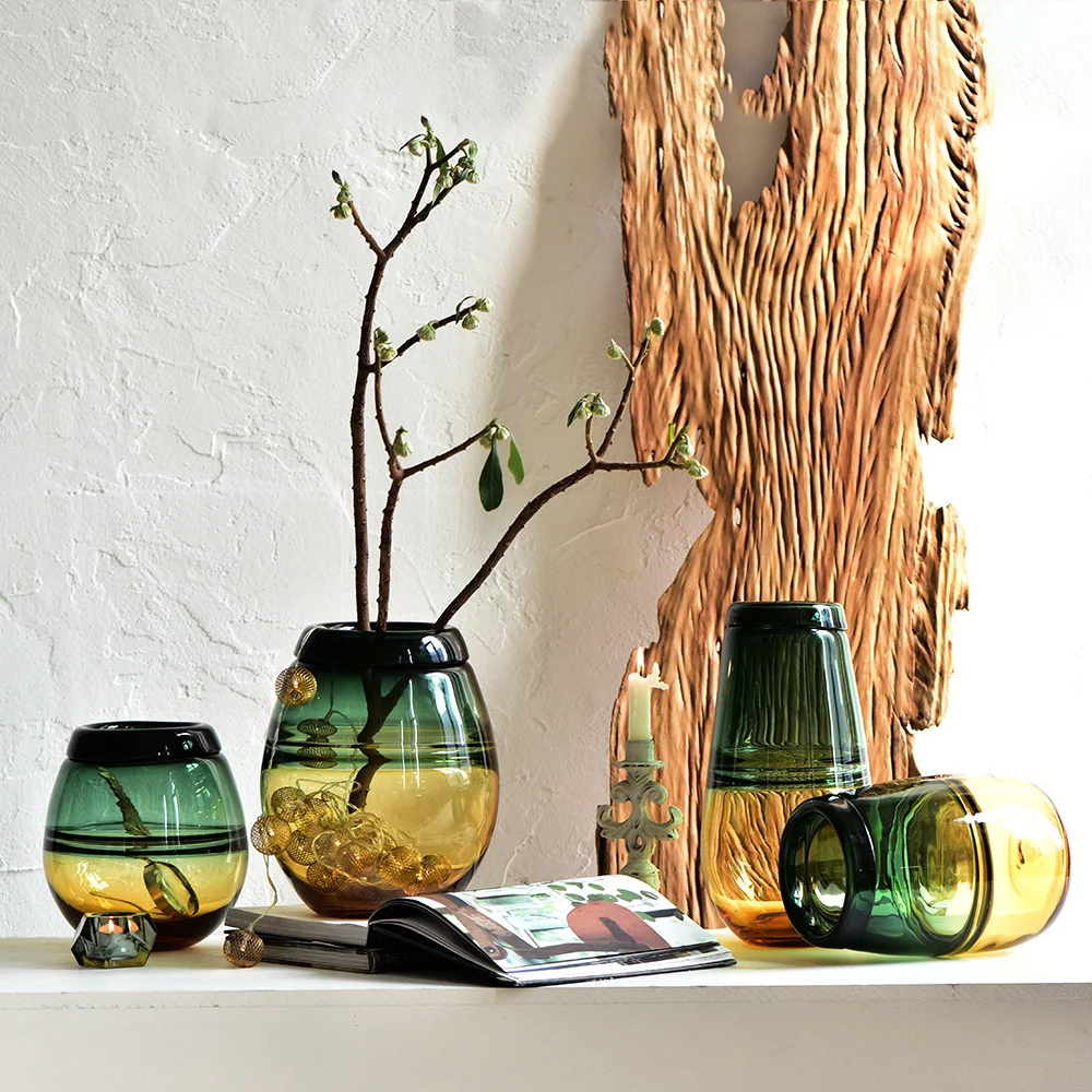 Glass Vase Modern Simple Transparent Glass Vase Ornament American Luxury Flower Ware Home Decoration
Glass Vase Modern Simple Transparent Glass Vase Ornament American Luxury Flower Ware Home Decoration