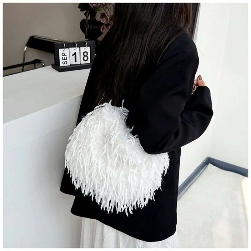 Высококачественная роскошная брендовая женская сумка, модная кожаная элегантная сумка через плечо с классическим краем, модная повседневная винтажная сумка
Высококачественная роскошная брендовая женская сумка, модная кожаная элегантная сумка через плечо с классическим краем, модная повседневная винтажная сумка 