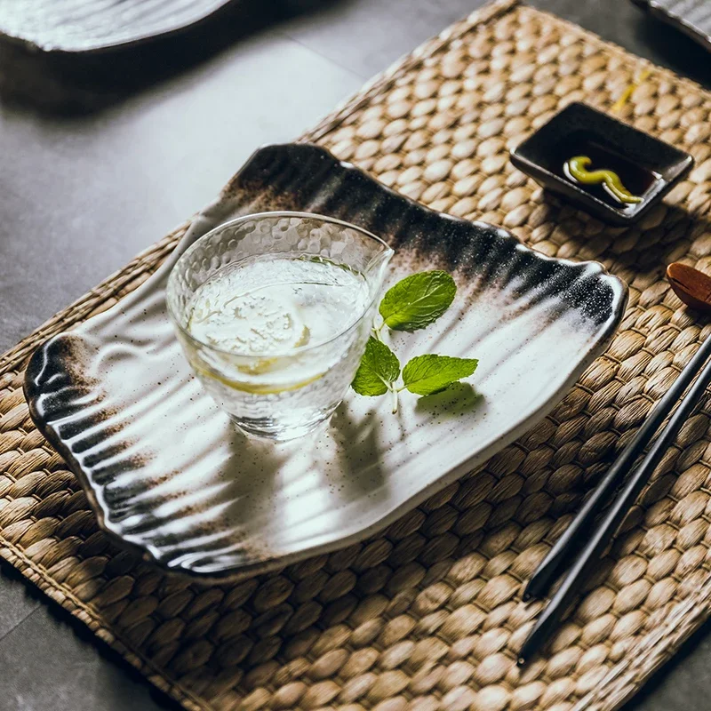 Ceramic Tableware Sushi Dishes Sashimi Snacks Plate Creative Oyster Shell Dish Japanese Restaurant
Ceramic Tableware Sushi Dishes Sashimi Snacks Plate Creative Oyster Shell Dish Japanese Restaurant