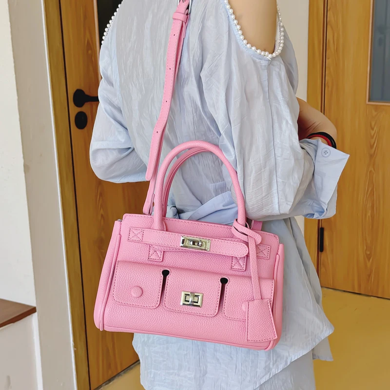 High-Quality Genuine Leather Women's Handbag Crossbody Bag Shoulder Messenger Tote Luxury Brand
High-Quality Genuine Leather Women's Handbag Crossbody Bag Shoulder Messenger Tote Luxury Brand