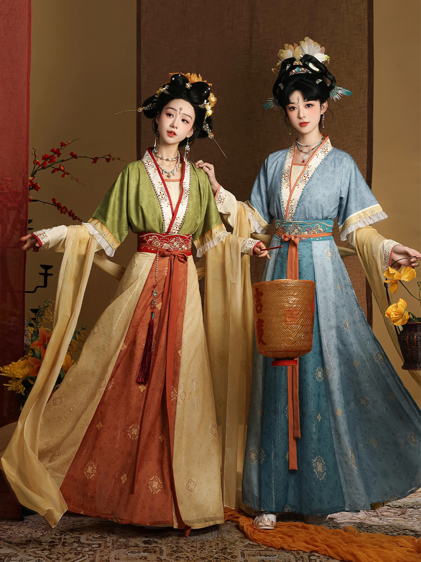 Original Hanfu Set Women's Tang Sle Waist-Length Eight-piece Skirt Ensemble Spring Summer One-piece Traditional Chinese Cos...
Original Hanfu Set Women's Tang Sle Waist-Length Eight-piece Skirt Ensemble Spring Summer One-piece Traditional Chinese Cos...