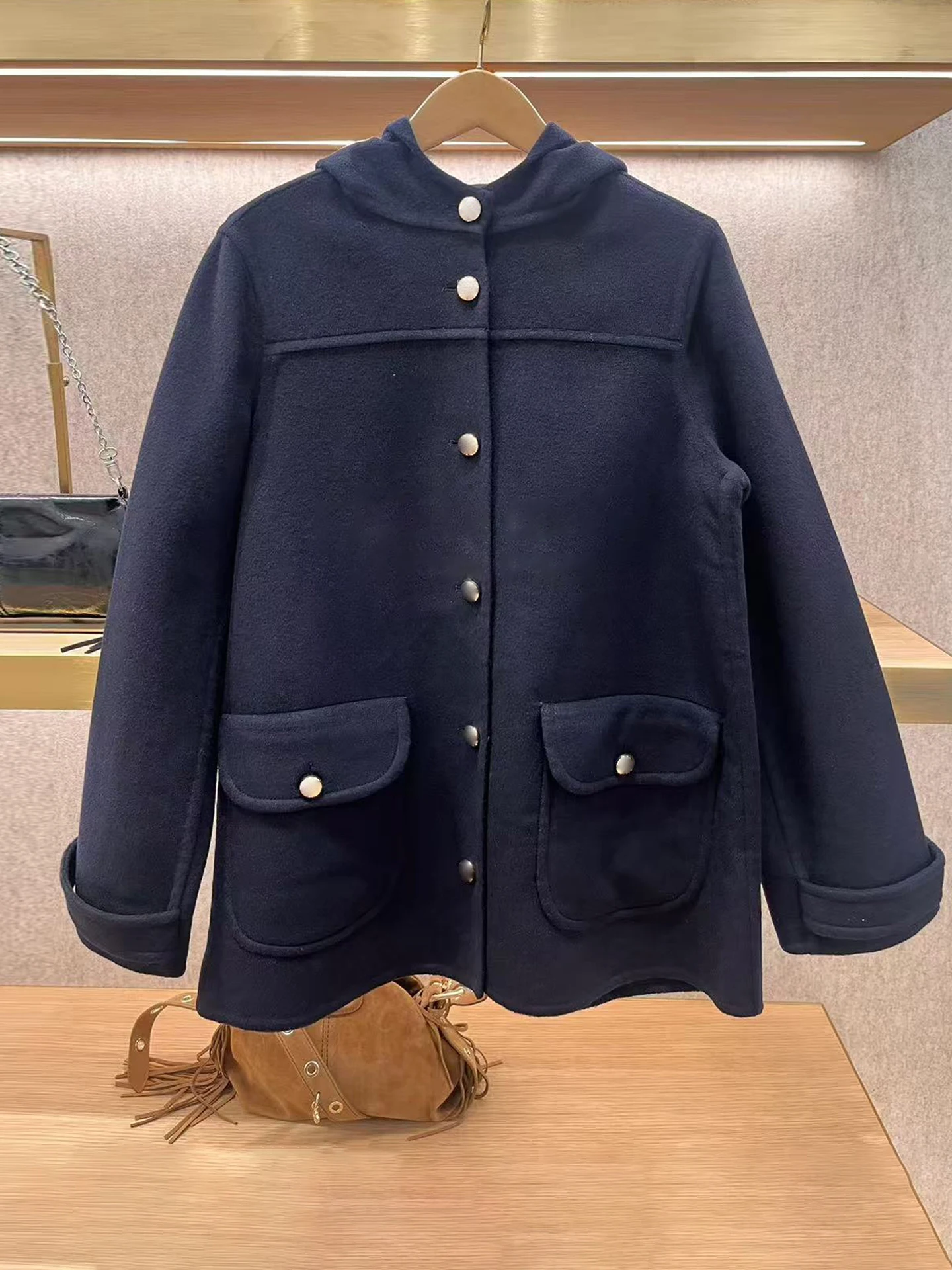 M Home Southern Oil Высококачественное женское повседневное свободное шерстяное пальто осень-зима с капюшоном Jaet Fem удобное полиэстер
M Home Southern Oil Высококачественное женское повседневное свободное шерстяное пальто осень-зима с капюшоном Jaet Fem удобное полиэстер