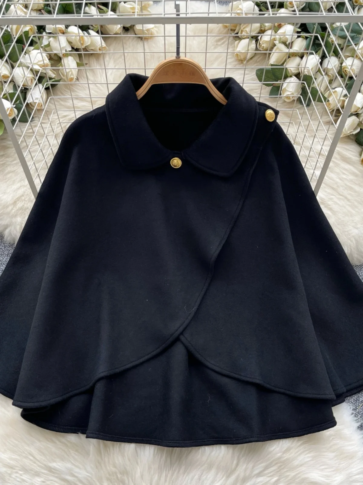 Women's Autumn Winter New Faionable Cowl Ne Wrap Coat Loose Fit Open Slit Design Woolen Outerwear Korean Sle Long Sve
Women's Autumn Winter New Faionable Cowl Ne Wrap Coat Loose Fit Open Slit Design Woolen Outerwear Korean Sle Long Sve