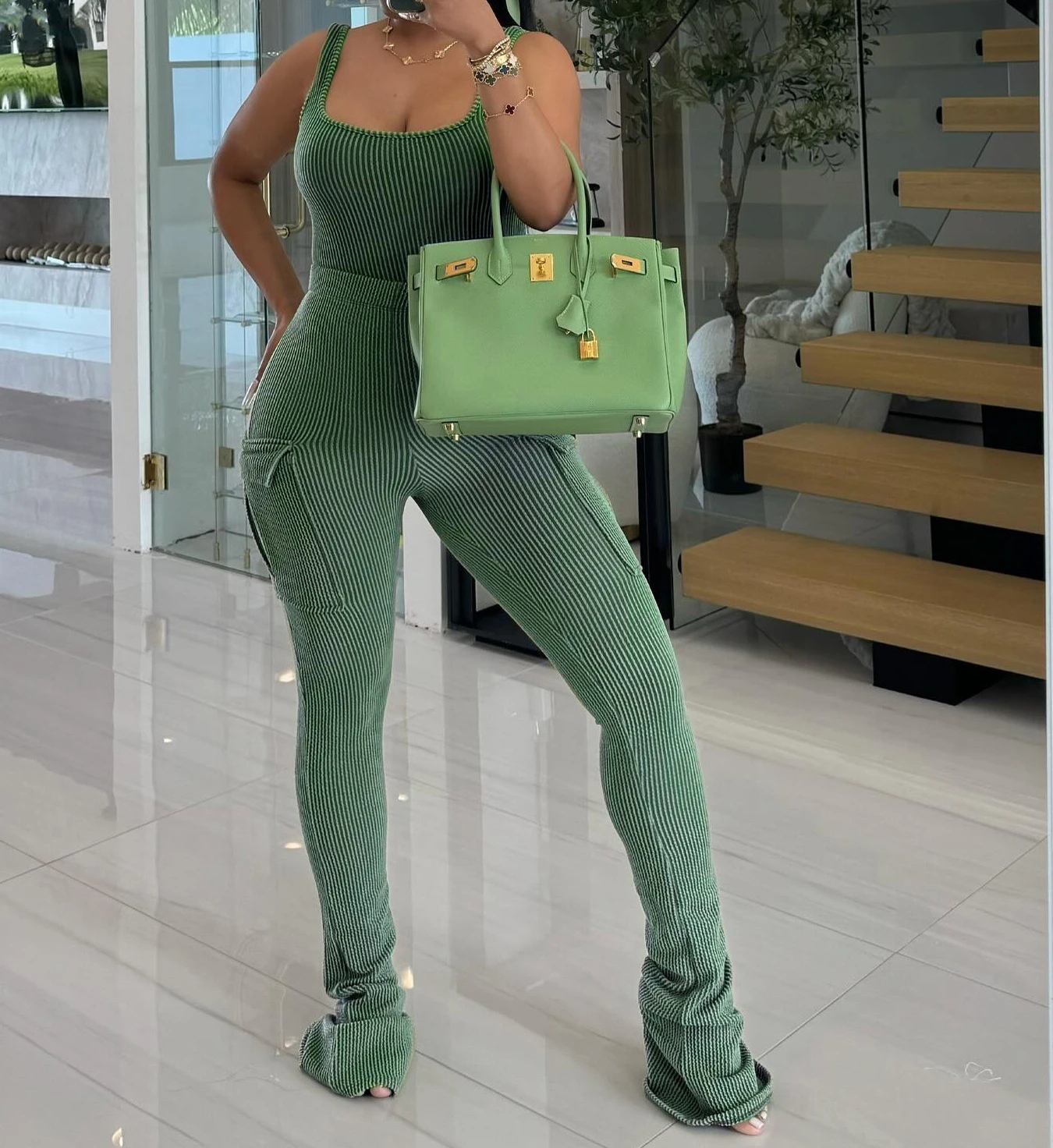 Two Piece Sets Pants Set Office Lady Tracksuit Sleeveless Jogger Jumpsuit Square Collar Elastic Waist Casual Pant Overalls 2025
Two Piece Sets Pants Set Office Lady Tracksuit Sleeveless Jogger Jumpsuit Square Collar Elastic Waist Casual Pant Overalls 2025
