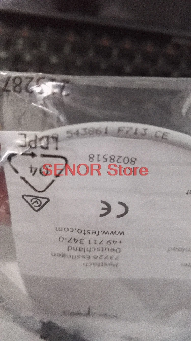 New original magnetic switch SME-8M-DS-24V-K-0,3-M8D 543861
New original magnetic switch SME-8M-DS-24V-K-0,3-M8D 543861