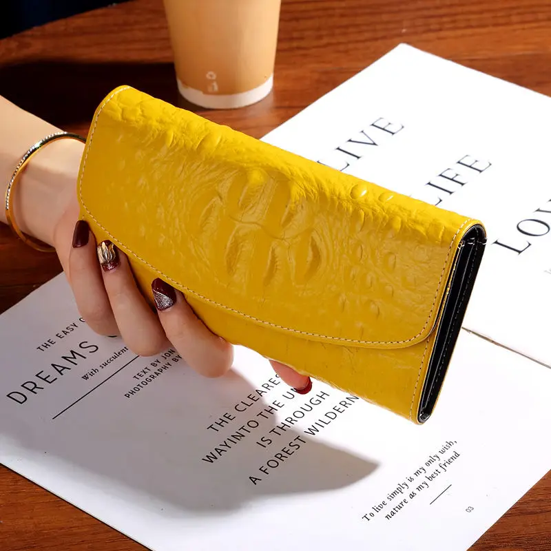 Новые модные женские длинные кошельки из коровьей кожи с крокодиловым узором, женский роскошный брендовый дизайн, клатч для девочек, женский подарок, кошелек для денег
Новые модные женские длинные кошельки из коровьей кожи с крокодиловым узором, женский роскошный брендовый дизайн, клатч для девочек, женский подарок, кошелек для денег