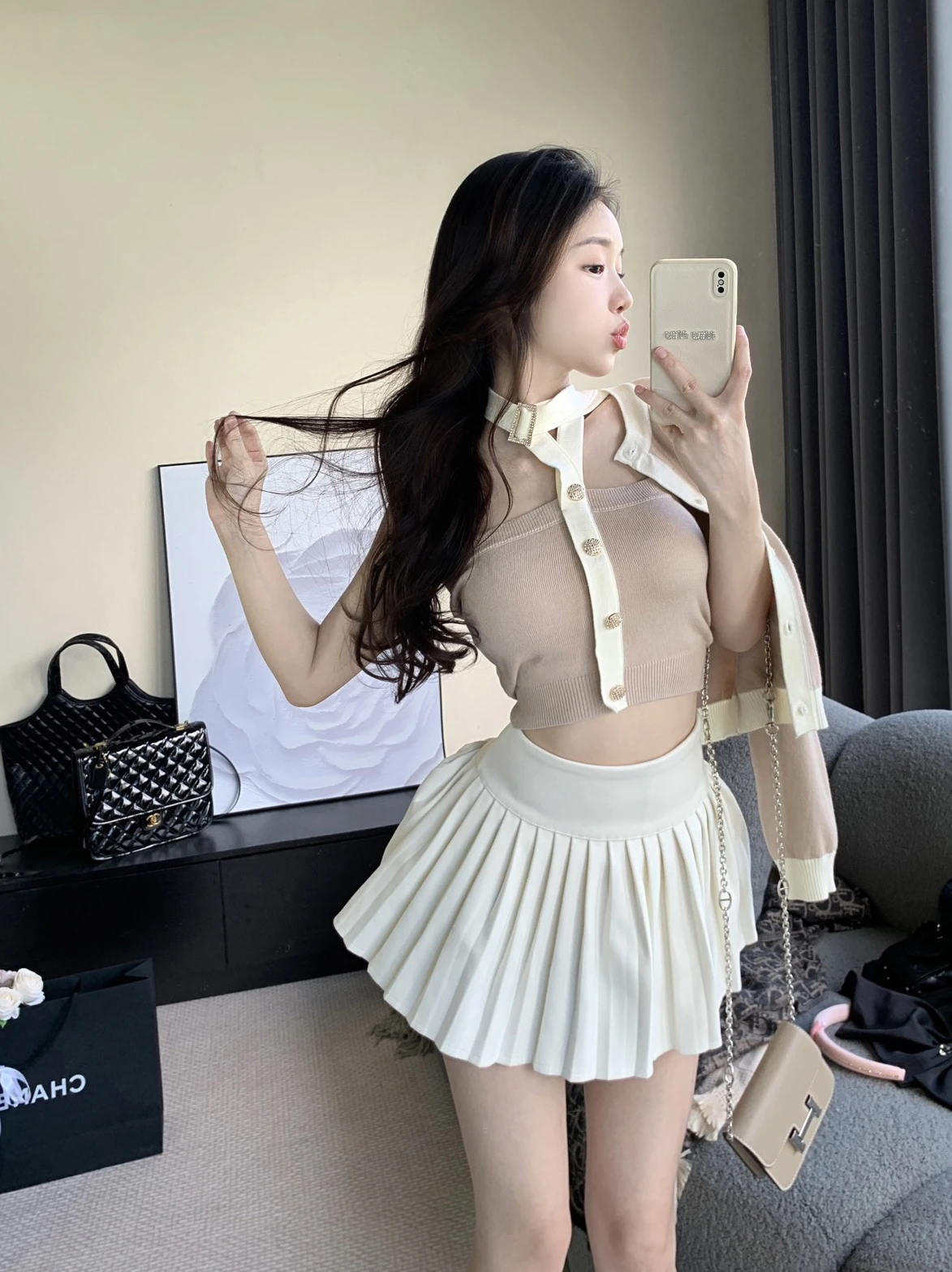 Модный женский комплект из двух предметов: кардиган и топ на осень, больших размеров, в стиле «Pear aped»
Модный женский комплект из двух предметов: кардиган и топ на осень, больших размеров, в стиле «Pear aped»