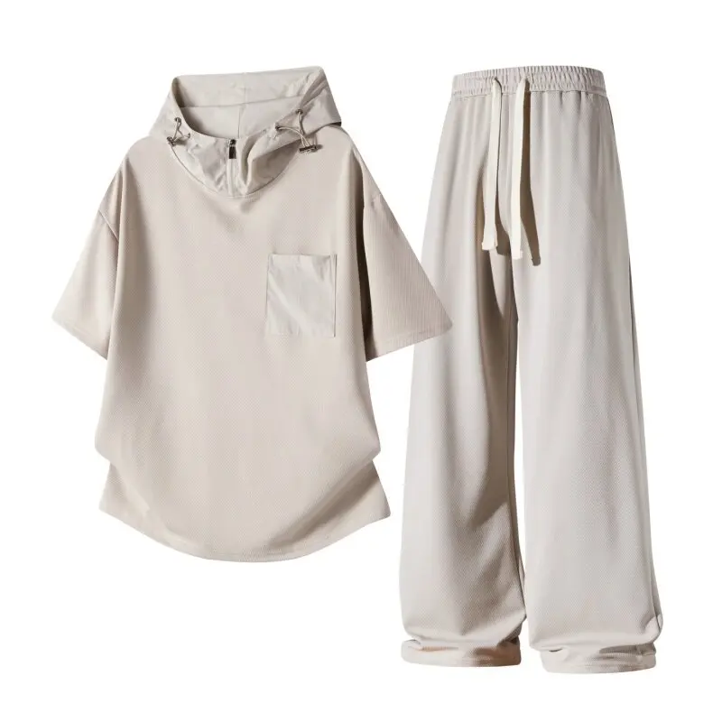 New Summer Fashion Trendy Solid Color Hooded T-Shirt Set Men's Casual Loose Sports High Quality Plus Size Two-Piece Set
New Summer Fashion Trendy Solid Color Hooded T-Shirt Set Men's Casual Loose Sports High Quality Plus Size Two-Piece Set