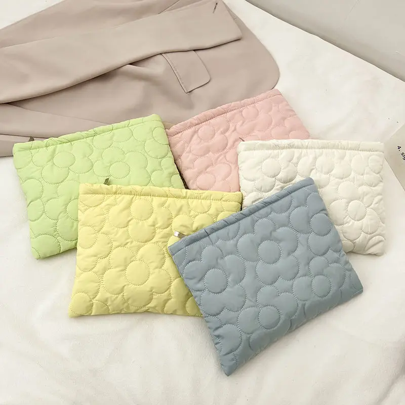 Simple Solid Color Cosmetic Bag Women'S Lovely Flower Makaron Storage Bag Versatile Travel Cosmetics Storage Bag Organizer
Simple Solid Color Cosmetic Bag Women'S Lovely Flower Makaron Storage Bag Versatile Travel Cosmetics Storage Bag Organizer