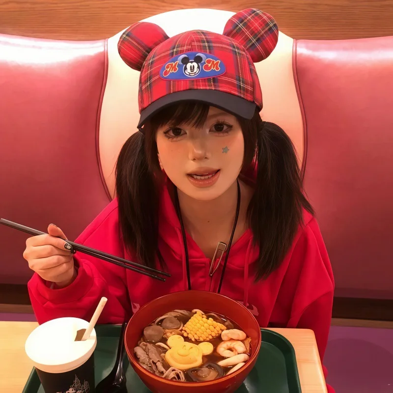 Disney high-value cartoon sweetheart plaid mouse hat girl retro plaid big head circumference showing face small baseball hat
Disney high-value cartoon sweetheart plaid mouse hat girl retro plaid big head circumference showing face small baseball hat