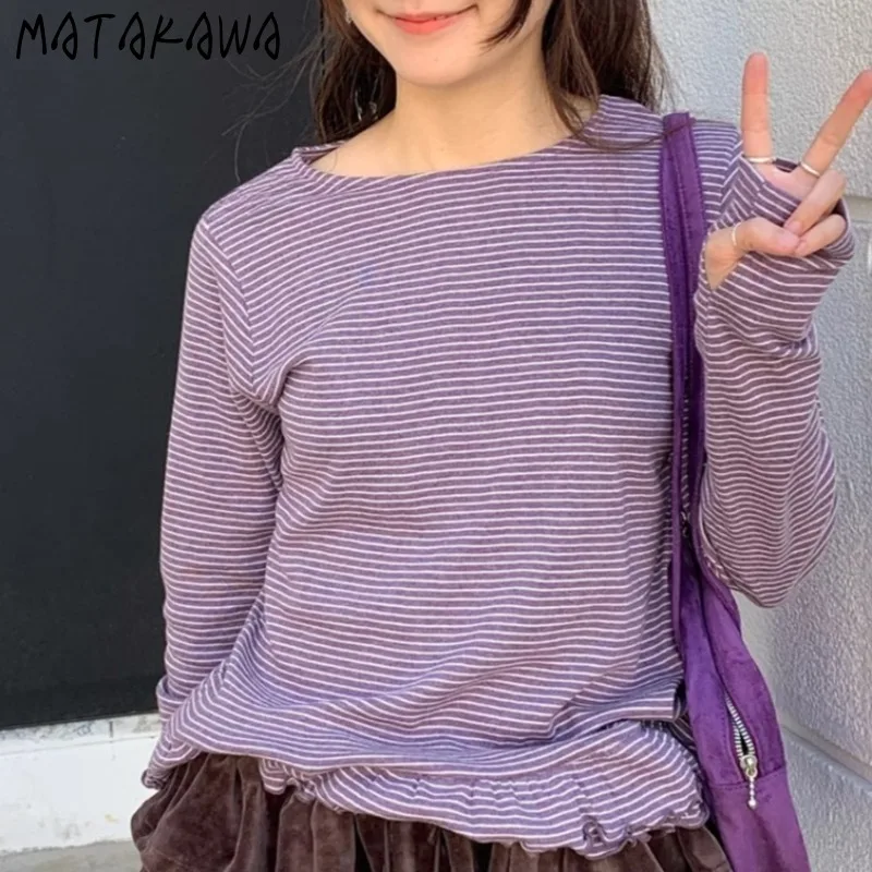 Matakawa Purple Stripes T Shirt for Women Y2k Spring Fall Vintage Simple Ropa De Mujer Korean Fashion Ruffles Streetwear Tees
Matakawa Purple Stripes T Shirt for Women Y2k Spring Fall Vintage Simple Ropa De Mujer Korean Fashion Ruffles Streetwear Tees