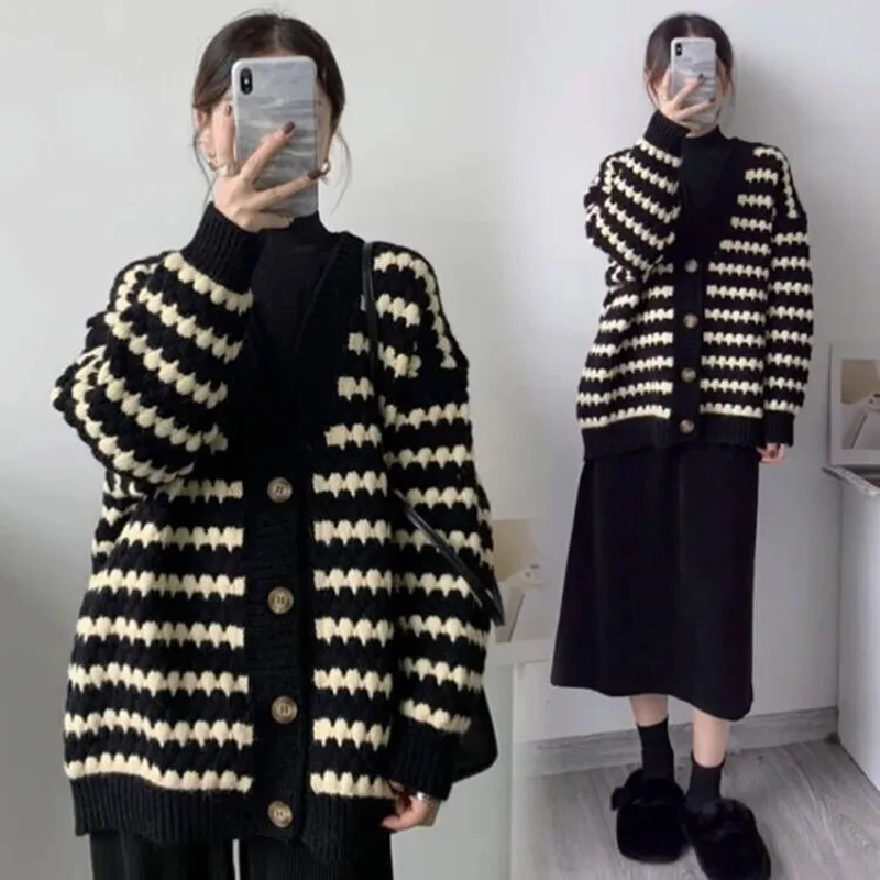 Spring Autumn Knitted Dress 2023 New Large Size Women's Clothing Retro Loose Slim Sweater Cardigan Coats Two-piece Sets bd413
Spring Autumn Knitted Dress 2023 New Large Size Women's Clothing Retro Loose Slim Sweater Cardigan Coats Two-piece Sets bd413