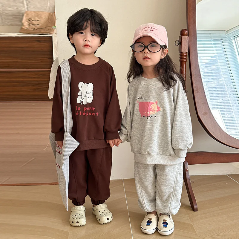 Girls Sweatshirts +Pants Kids Suits 2PCS/Set Cotton 2024 Brown Spring Autumn Cotton Jogging Suit Teenagers Children Clothing
Girls Sweatshirts +Pants Kids Suits 2PCS/Set Cotton 2024 Brown Spring Autumn Cotton Jogging Suit Teenagers Children Clothing