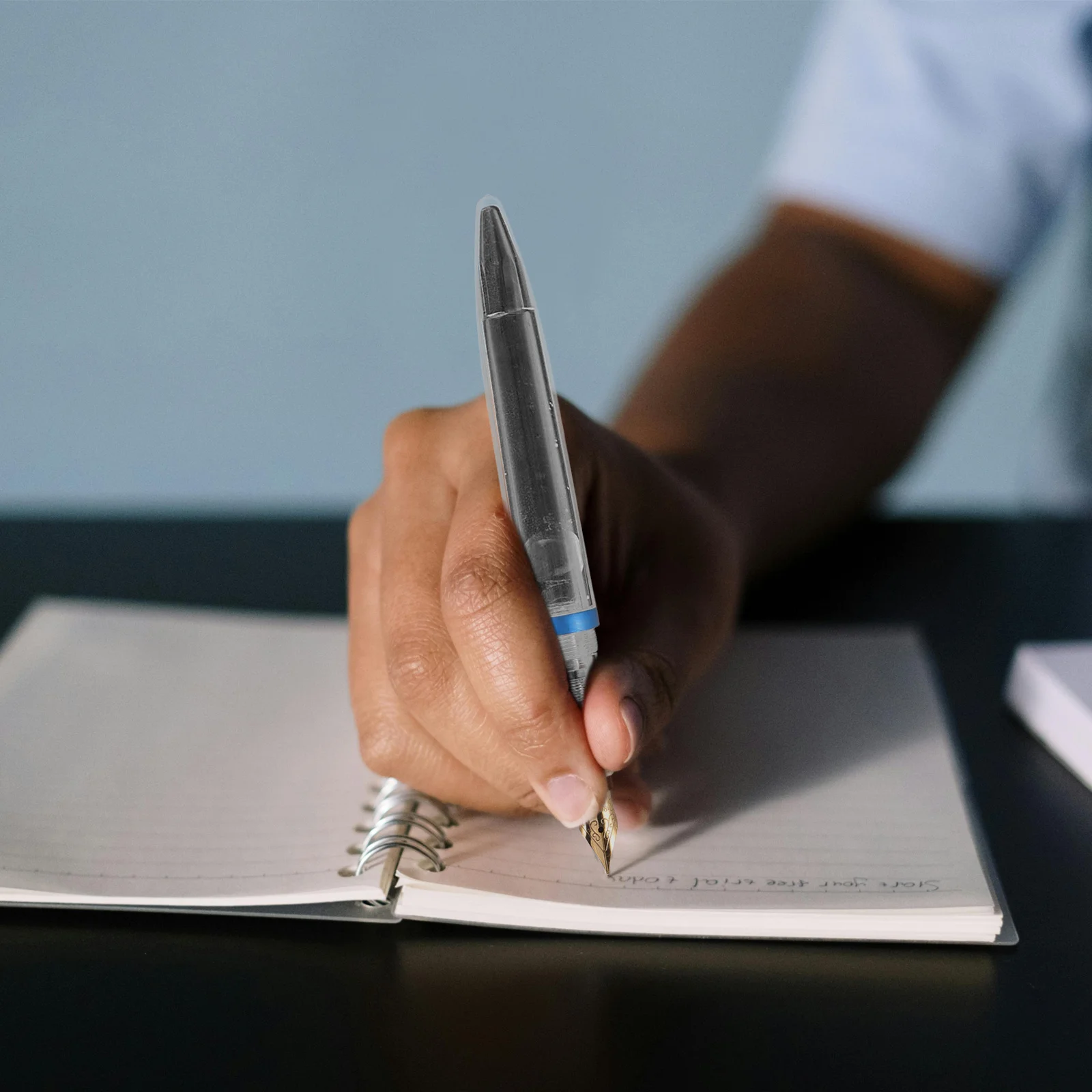 Large Capacity Fountain 0.5Mm Fine Nib Refillable Ink Pen Clear Acrylic Body For Writing Drawing Journaling School Office Supply
Large Capacity Fountain 0.5Mm Fine Nib Refillable Ink Pen Clear Acrylic Body For Writing Drawing Journaling School Office Supply