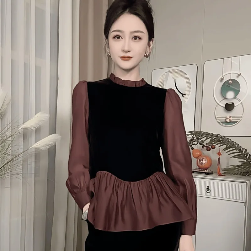 Contrast Angora Red Ruffle Top Shirt Fashionable Shirt
Contrast Angora Red Ruffle Top Shirt Fashionable Shirt