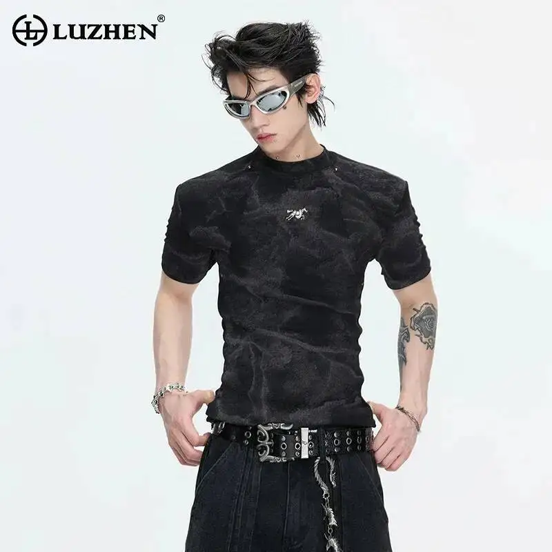 LUZHEN 2026 Summer Metal Logo Decorate Patchwork Tie-dyed Short Sleeve T-shirts Men's Fashion Handsome Slim Fit Clothes JY6512
LUZHEN 2026 Summer Metal Logo Decorate Patchwork Tie-dyed Short Sleeve T-shirts Men's Fashion Handsome Slim Fit Clothes JY6512