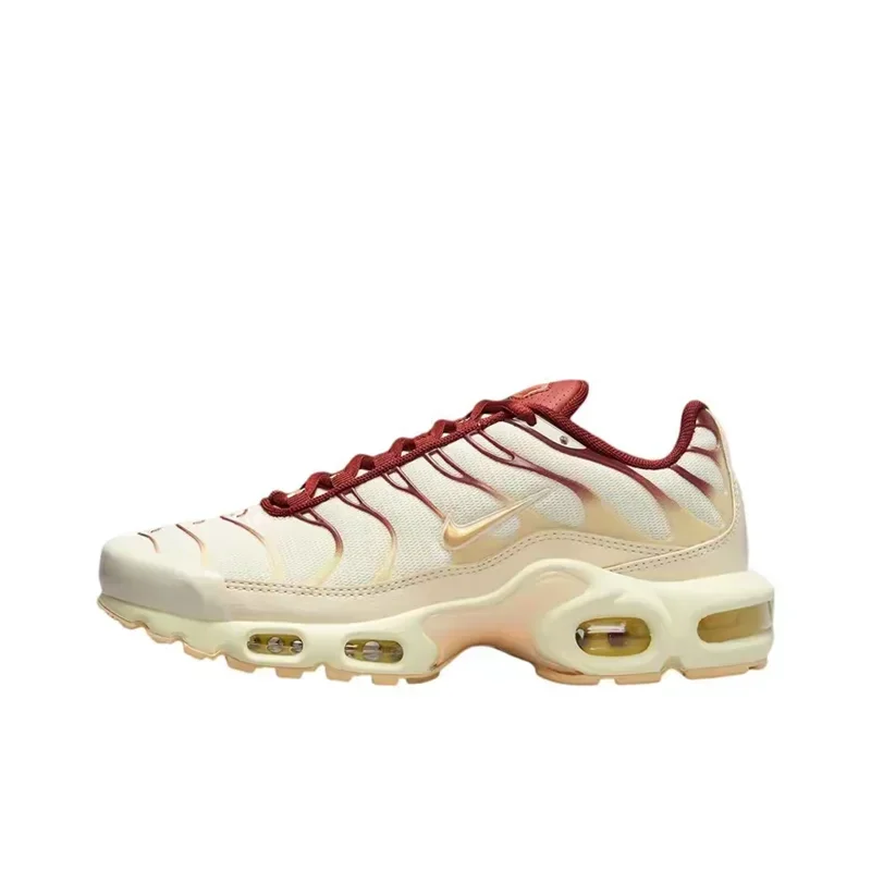 Nike Air Max Plus TN Sail Team красные универсальные стильные сетчатые повседневные мужские кроссовки на воздушной подушке спортивные кроссовки FQ2765-100
Nike Air Max Plus TN Sail Team красные универсальные стильные сетчатые повседневные мужские кроссовки на воздушной подушке спортивные кроссовки FQ2765-100