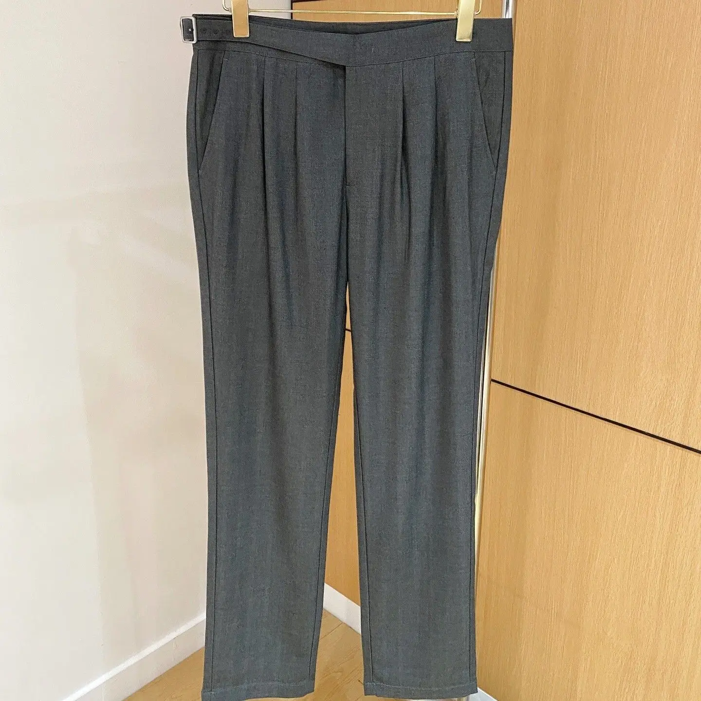 Итальянские мужские облегающие повседневные брюки в стиле Old Money LP
Итальянские мужские облегающие повседневные брюки в стиле Old Money LP