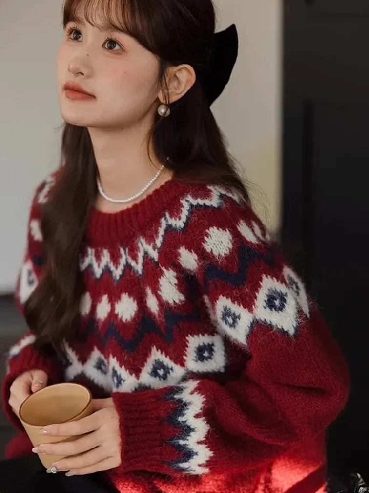 New Women Vintage Print Sweaters Loose Long Sleeve Preppy Style Red Knitted Pullovers American Jumpers High Quality Elegant
New Women Vintage Print Sweaters Loose Long Sleeve Preppy Style Red Knitted Pullovers American Jumpers High Quality Elegant