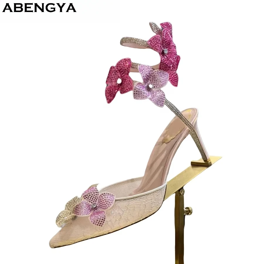 2025 Summer Blingbling Crystal Flower High Heel Sandals Women Pointy Toe Ankle Wrap Stilettos Sexy Party Wedding Bride Shoes
2025 Summer Blingbling Crystal Flower High Heel Sandals Women Pointy Toe Ankle Wrap Stilettos Sexy Party Wedding Bride Shoes