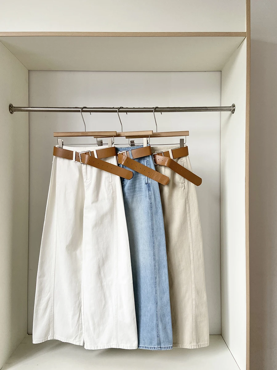 High Waist Wide Leg Jeans Women's Casual Loose Slimming Retro Style White Comfortable Winter Spring Fashion Ladies Jeans
High Waist Wide Leg Jeans Women's Casual Loose Slimming Retro Style White Comfortable Winter Spring Fashion Ladies Jeans