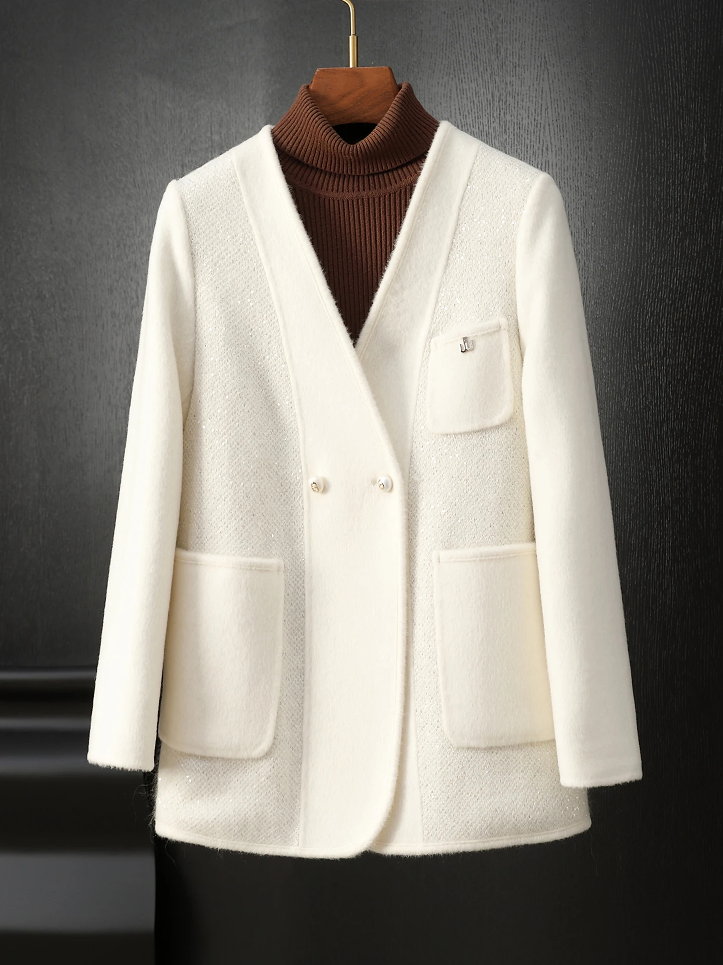 Двустороннее шерстяное пальто премиум-класса, женский костюм средней длины с V-образным вырезом Jaet, корейский костюм прямого кроя, длинный све 
Двустороннее шерстяное пальто премиум-класса, женский костюм средней длины с V-образным вырезом Jaet, корейский костюм прямого кроя, длинный све