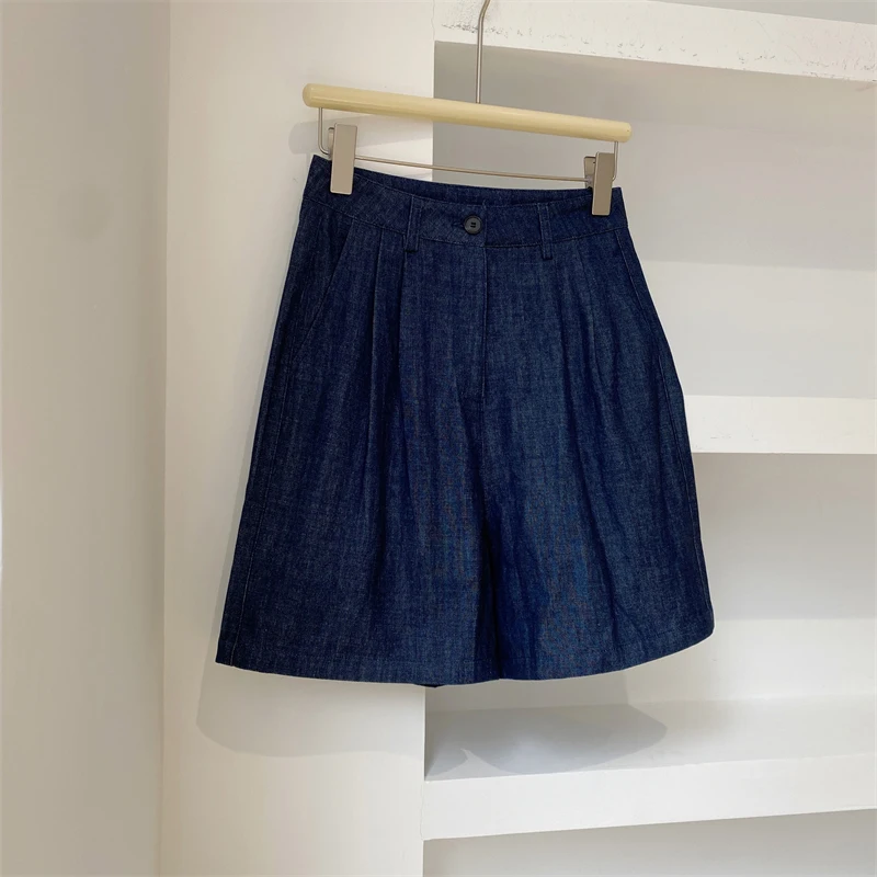 High Waist A-Line Shorts Women's Summer Lightweight Breathable Loose Fit Jeans High Waist Wide Leg Short Pants by Guiruo
High Waist A-Line Shorts Women's Summer Lightweight Breathable Loose Fit Jeans High Waist Wide Leg Short Pants by Guiruo