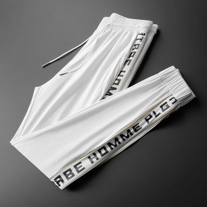 luxury letter European printed ice silk casual pants men's spring and summer Korean fashion sports pants high-end 2023 new style
luxury letter European printed ice silk casual pants men's spring and summer Korean fashion sports pants high-end 2023 new style