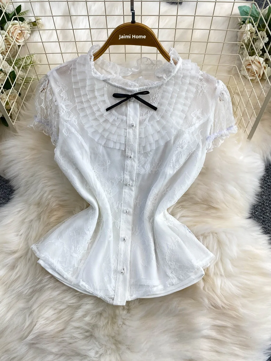 Sweet Girl Style round Neck Lace Trim Knot Pearl Button Shirt Women Summer Luxury Anti-Aging Quality Top Korean Com...
Sweet Girl Style round Neck Lace Trim Knot Pearl Button Shirt Women Summer Luxury Anti-Aging Quality Top Korean Com...