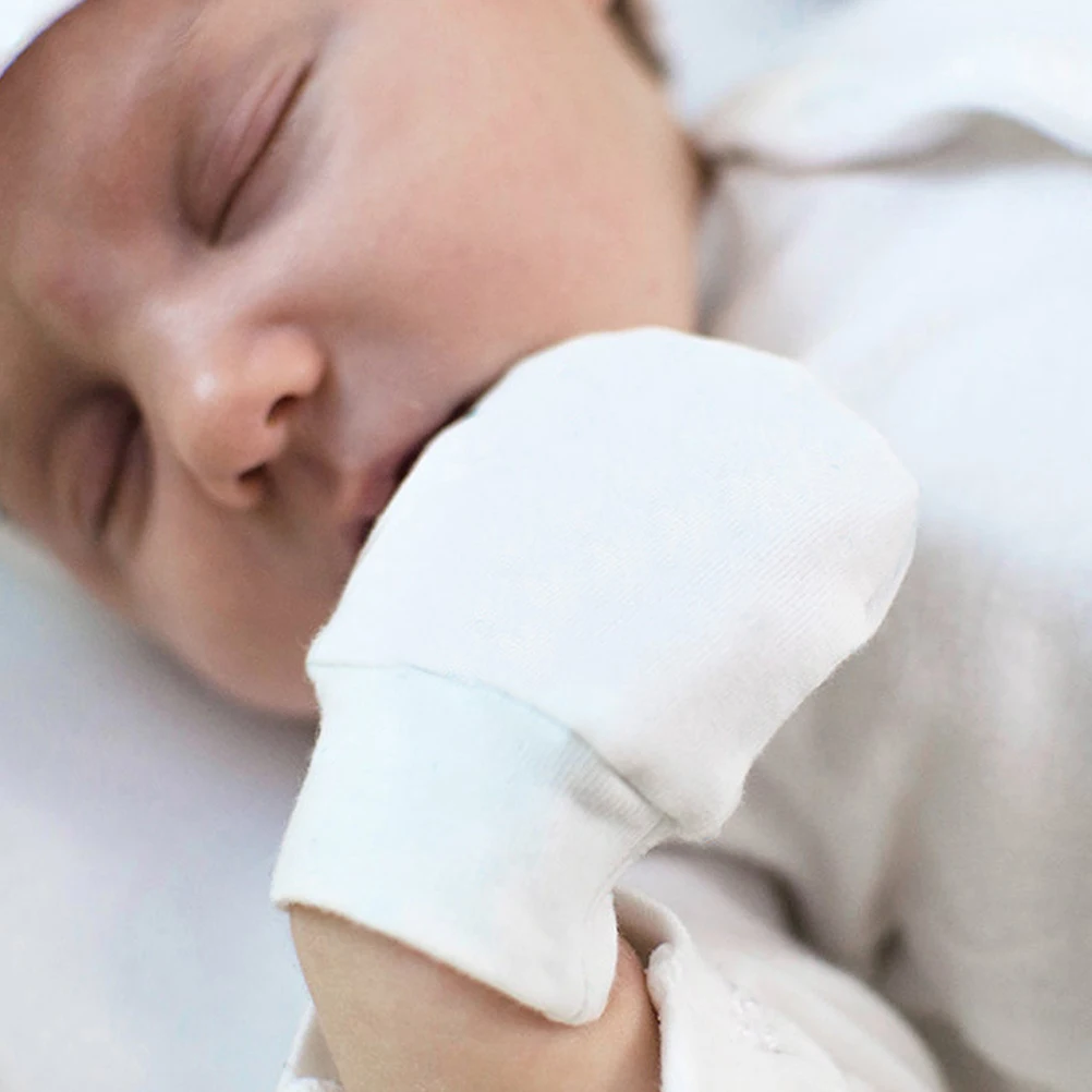 Baby Protective Gloves Anti-scratch Mittens for Newborn Soft Cotton Bright Color Elastic Hand Cover Non-deformable Design
Baby Protective Gloves Anti-scratch Mittens for Newborn Soft Cotton Bright Color Elastic Hand Cover Non-deformable Design
