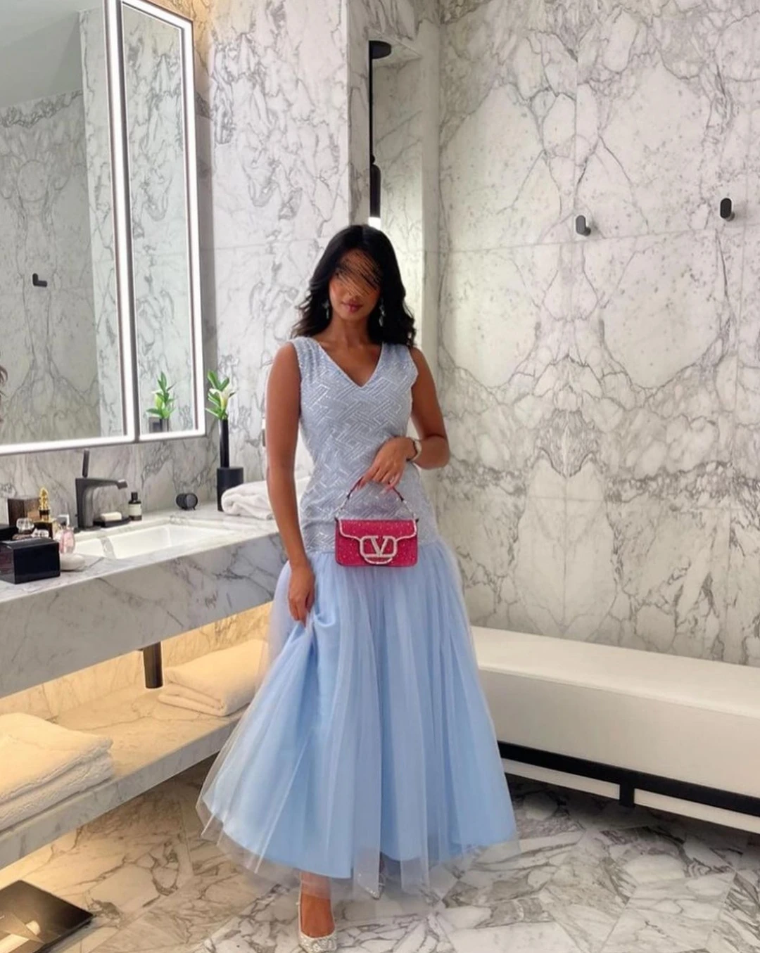 AsaNagi Light Blue Tulle Prom Dress Women Sleeveless V Neck A Line Party Evening Elegant Gown 2023 Saudi Arabic Vestido Festa
AsaNagi Light Blue Tulle Prom Dress Women Sleeveless V Neck A Line Party Evening Elegant Gown 2023 Saudi Arabic Vestido Festa