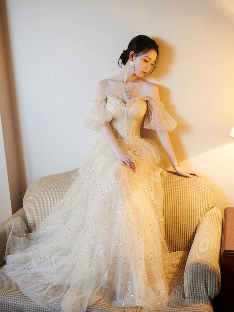 Champagne Color One-Shoulder Evening Gown Women's New 2026 High-End Luxury Wedding Dress Korean Style Floor-Length Skirt
Champagne Color One-Shoulder Evening Gown Women's New 2026 High-End Luxury Wedding Dress Korean Style Floor-Length Skirt