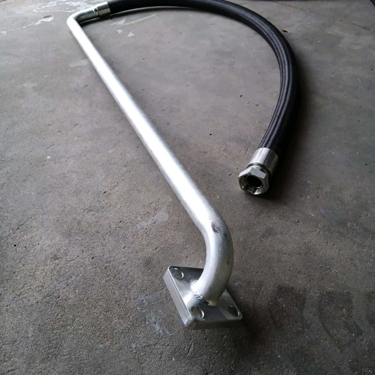 0574987405 Oil Pipe Industrial Screw Air Compressor Spare Parts
0574987405 Oil Pipe Industrial Screw Air Compressor Spare Parts