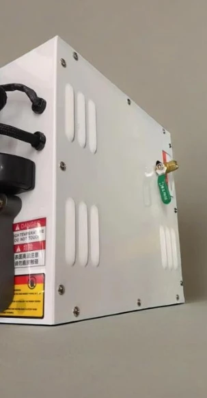 Паровой утюг Промышленный электрический паровой утюг с котлом
Паровой утюг Промышленный электрический паровой утюг с котлом