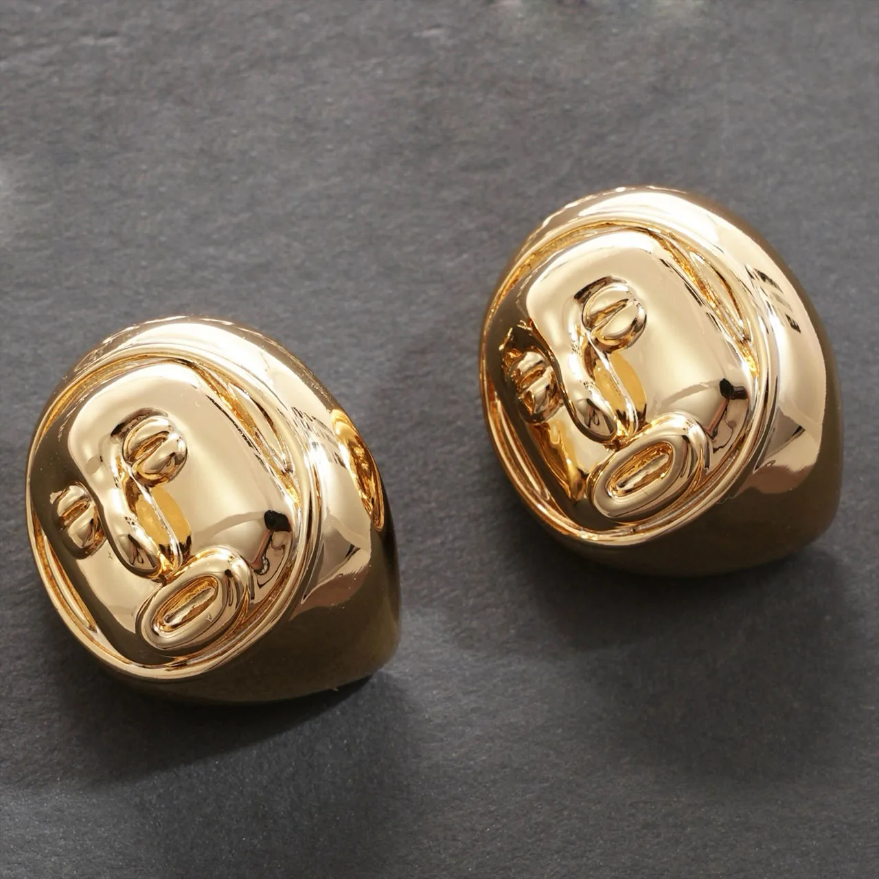 New Jewelry & Accessories Classic Leisure Style High-quality Face Relief Earrings For Women's Parties & Gifts
New Jewelry & Accessories Classic Leisure Style High-quality Face Relief Earrings For Women's Parties & Gifts