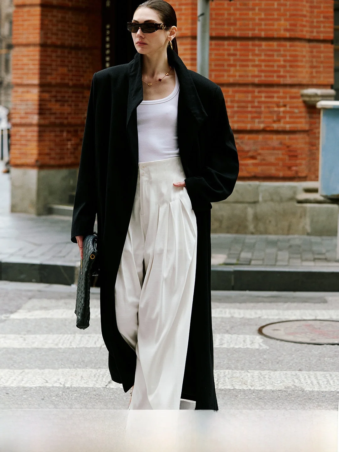 Luna7xi Women's Woolen Coat Long Lapel Oversized Fashionable High Waist Commute Warm Long Sleeve Pure Color Button up Coat
Luna7xi Women's Woolen Coat Long Lapel Oversized Fashionable High Waist Commute Warm Long Sleeve Pure Color Button up Coat