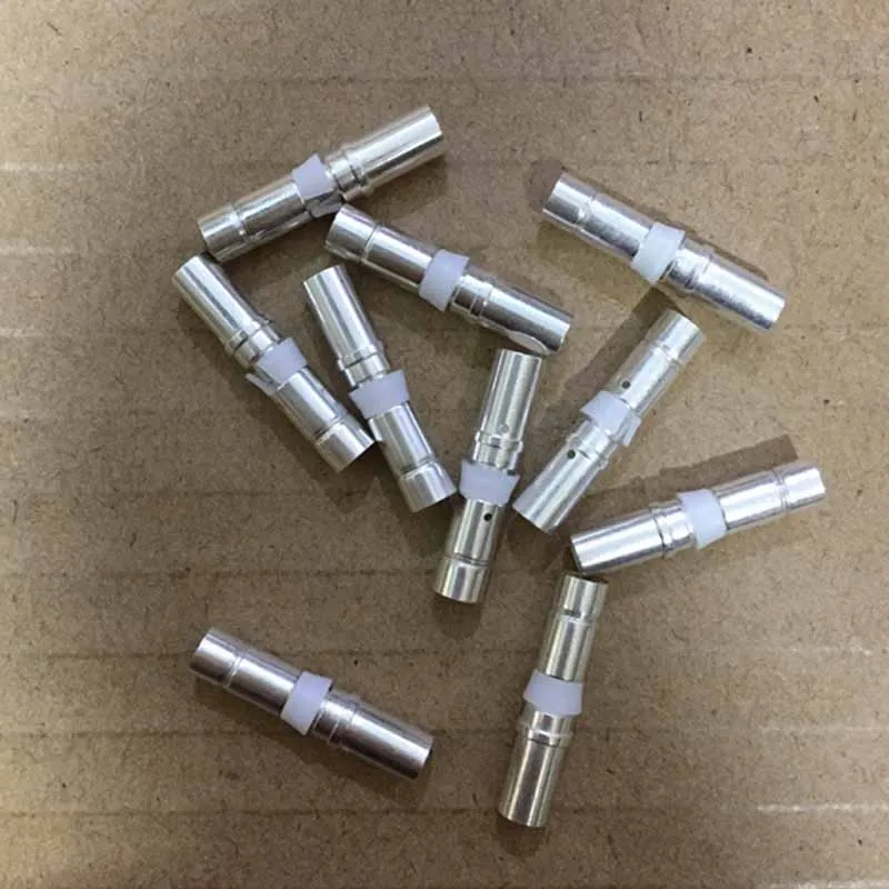 5 шт./лот AT06-6S-SR01BLK DT06-4S-EP06 HIF3BA-40D-2.54C HVG30F4 HVG30M10 MRP-20F01 MX34036NF2
5 шт./лот AT06-6S-SR01BLK DT06-4S-EP06 HIF3BA-40D-2.54C HVG30F4 HVG30M10 MRP-20F01 MX34036NF2