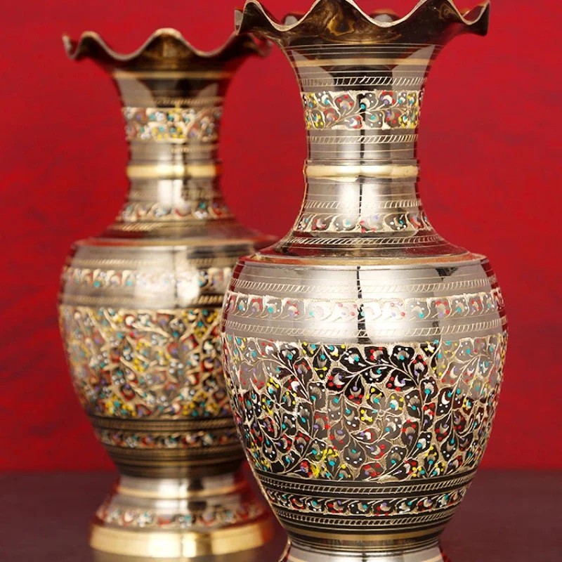 Brass Vase Pakistani Copper Vase Ornament Handmade Decoration Exquisite Carved Handicraft Living Room Dining Room Ornament
Brass Vase Pakistani Copper Vase Ornament Handmade Decoration Exquisite Carved Handicraft Living Room Dining Room Ornament