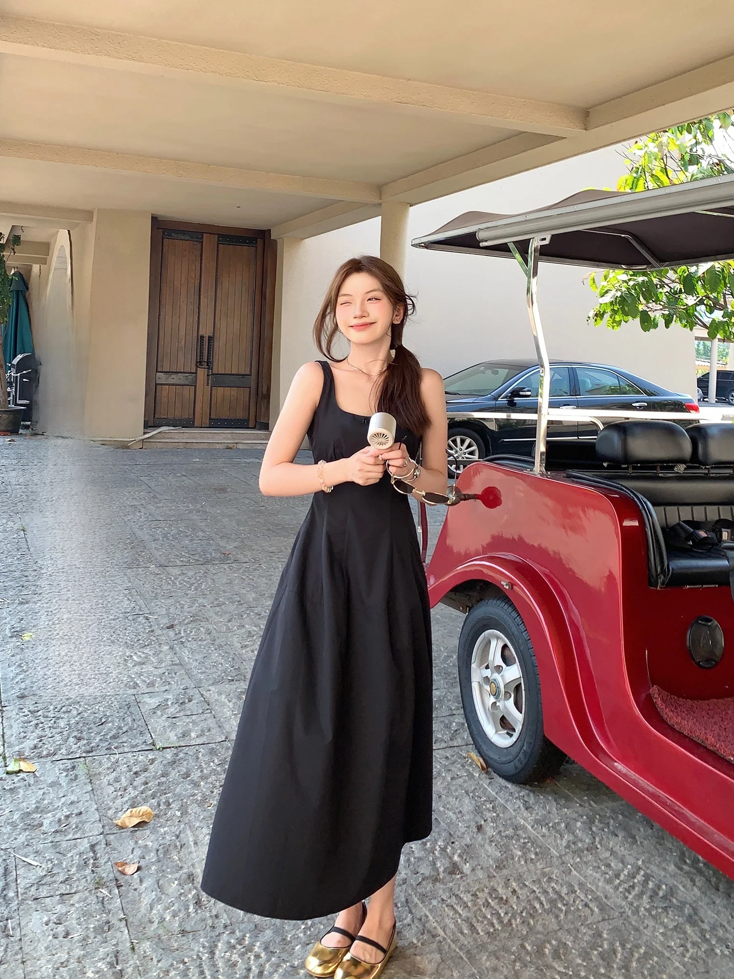 Elegant Long Sleeveless Black Dress Women's Fashion Design Spring Casual High Waist Polyester Fiber A-Line Skirt Style
Elegant Long Sleeveless Black Dress Women's Fashion Design Spring Casual High Waist Polyester Fiber A-Line Skirt Style