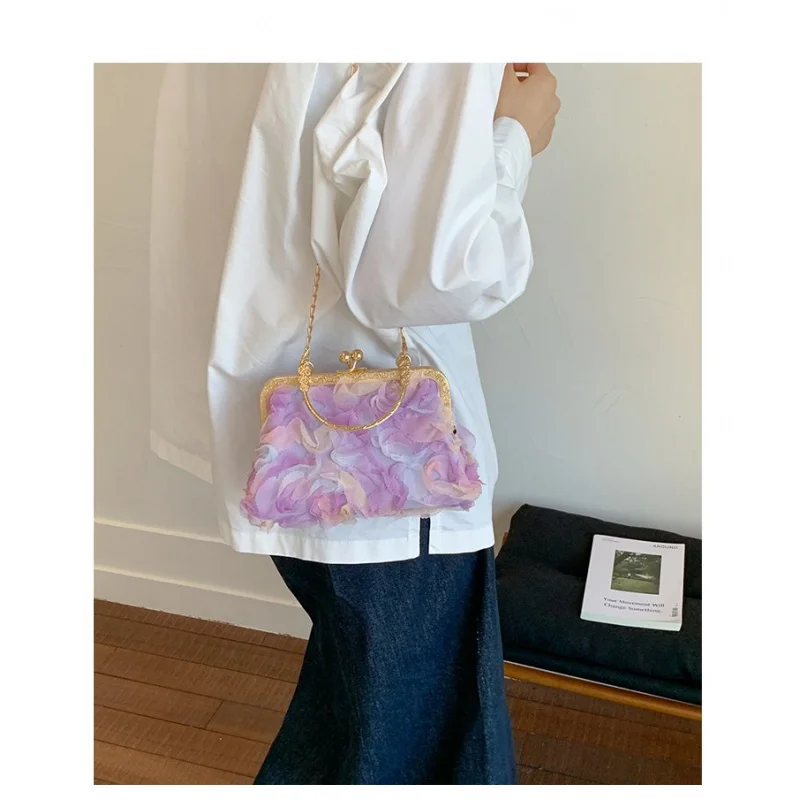 Women Exquisite Sling Bag Luxury Crossbody Shoulder Bag Small Spacious Fashionable Premium Look
Women Exquisite Sling Bag Luxury Crossbody Shoulder Bag Small Spacious Fashionable Premium Look