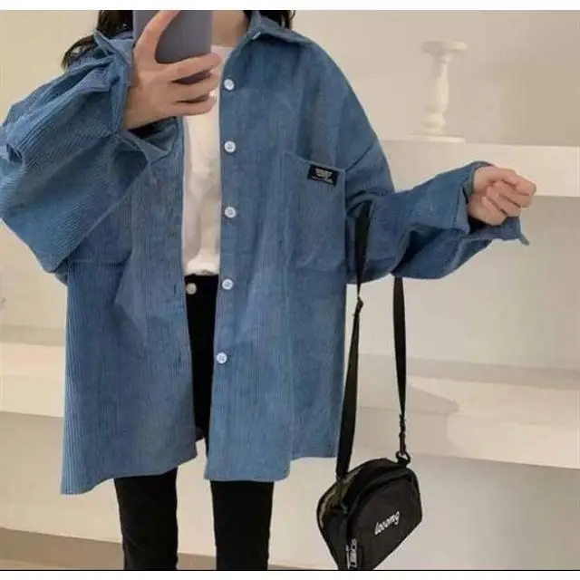 Corduroy Long Sleeve Shirt Women's Loose Fit Hong Kong Style Retro Thin Outerwear Spring 2023 Collar Button Detail
Corduroy Long Sleeve Shirt Women's Loose Fit Hong Kong Style Retro Thin Outerwear Spring 2023 Collar Button Detail