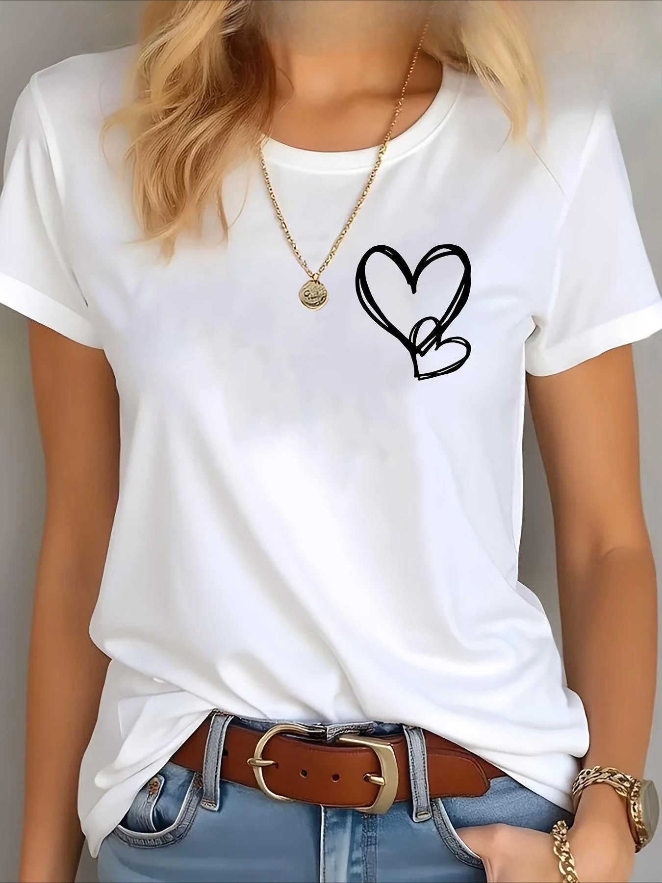 Women's T-shirt Comfortable Classic Fit Breathable Suitable for Daily Wear Classic Round Neck Design Suitable Aesthetic Clothes
Women's T-shirt Comfortable Classic Fit Breathable Suitable for Daily Wear Classic Round Neck Design Suitable Aesthetic Clothes