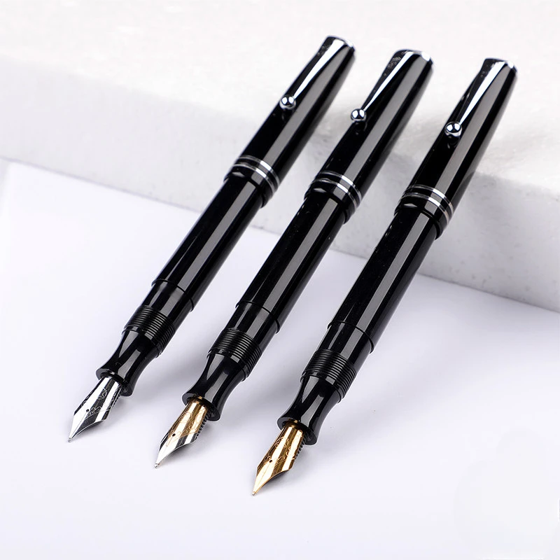 Classic Black Metal Fountain Pen M 0.7MM Nib,betauiful with Silver Clip Writing Smooth Teacher Student Financial Writing Pen
Classic Black Metal Fountain Pen M 0.7MM Nib,betauiful with Silver Clip Writing Smooth Teacher Student Financial Writing Pen