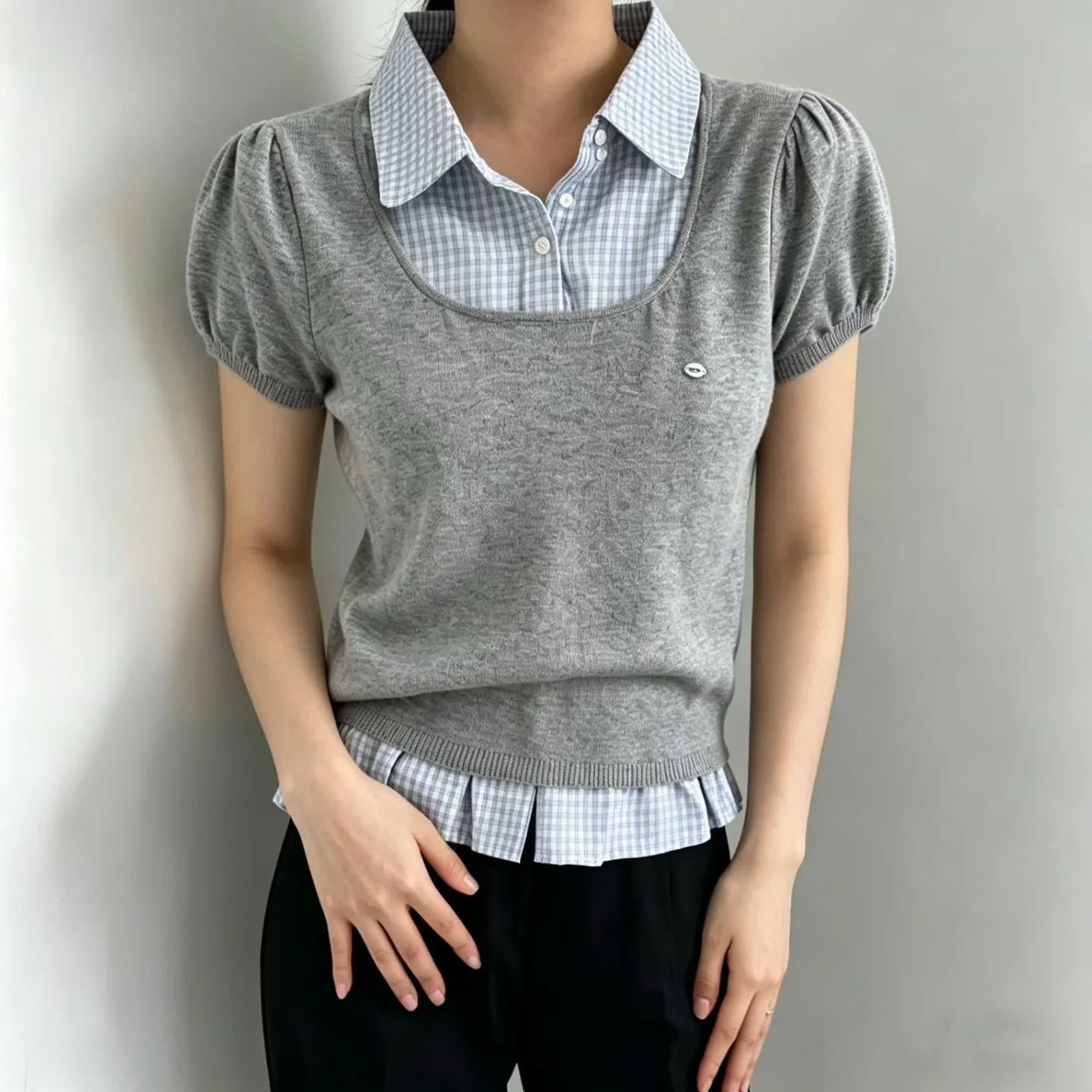 Korean Style Chic High Waist Short Sleeve Shirt Women's Top College Style Patchwork Fake Two-Piece Design Spring 2026
Korean Style Chic High Waist Short Sleeve Shirt Women's Top College Style Patchwork Fake Two-Piece Design Spring 2026